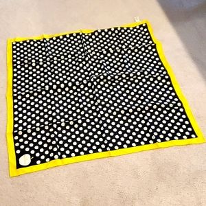 Kate Spade Neon Yellow Black and White  Silk Apple Pattern scarf 🍎 🍏 🍎 🍏